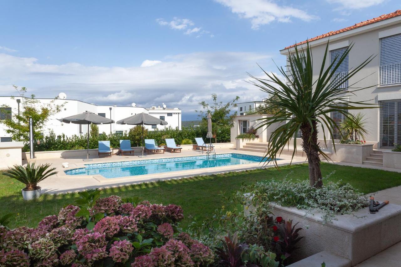 Luxury Rooms Vila Carissa Malinska Kültér fotó