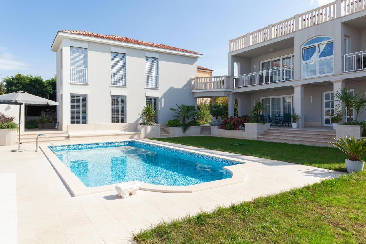 Luxury Rooms Vila Carissa Malinska Kültér fotó