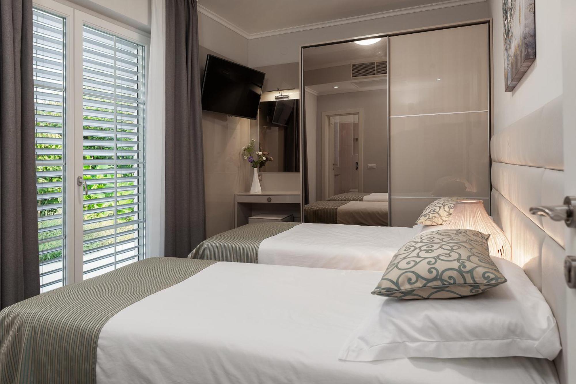 Luxury Rooms Vila Carissa Malinska Szoba fotó