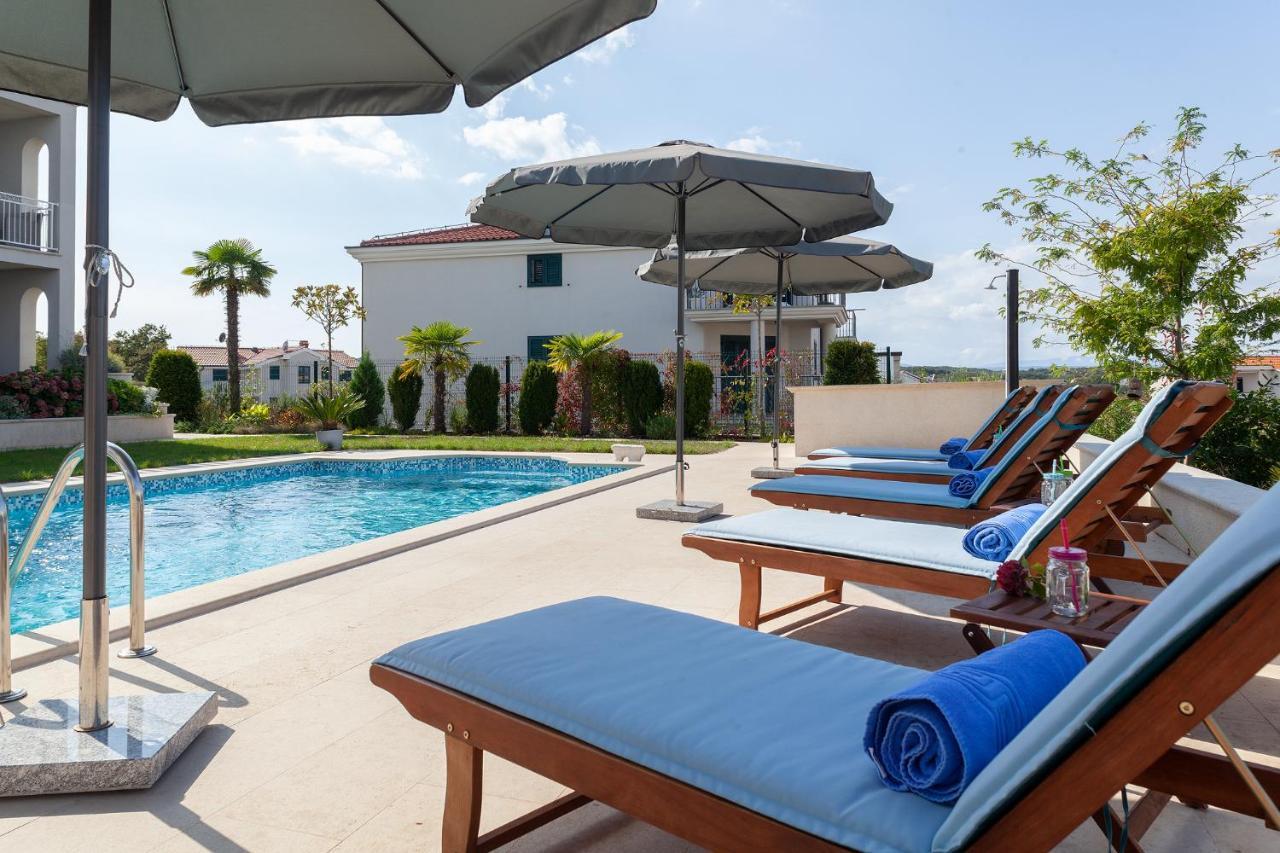 Luxury Rooms Vila Carissa Malinska Kültér fotó